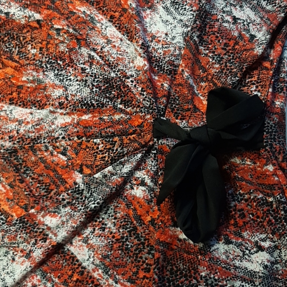 🍉3/$25🍉 Studio 59 Top - Picture 3 of 4